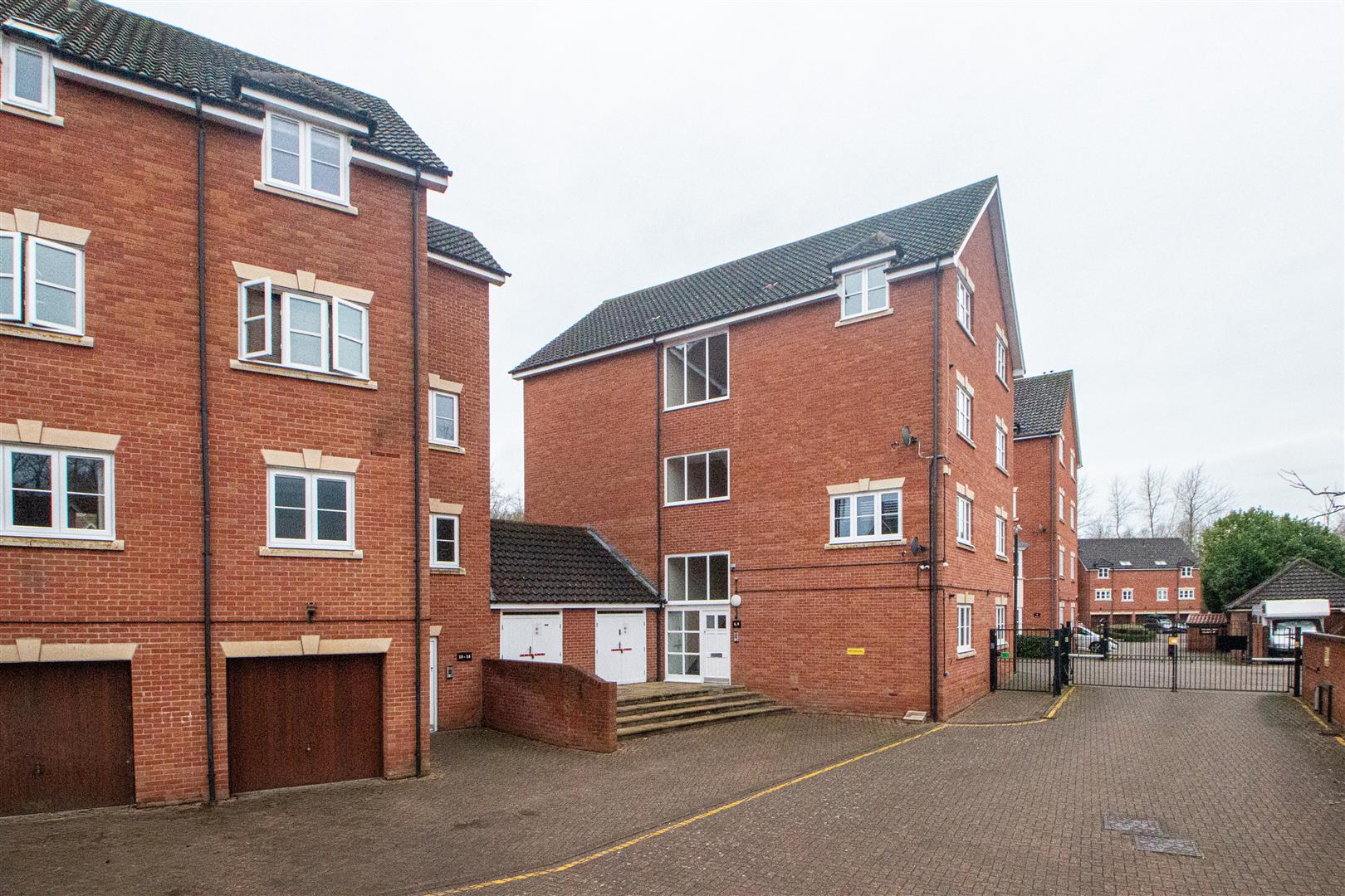 Woodall Close, Middleton, Milton Keynes
